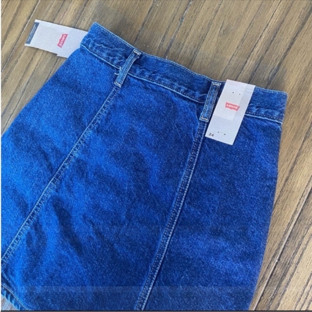 Levi's high rise button front denim skirt - Picture 4 of 8